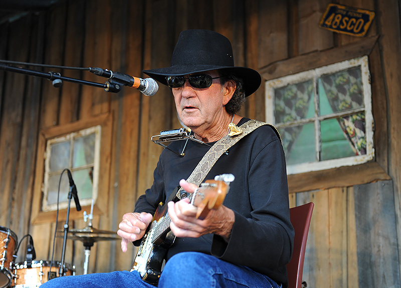 Tony Joe White (1943-2018)